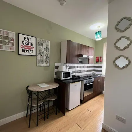 Apartment *modern 1 Bedroom Next To Centre* Leeds (West Yorkshire)